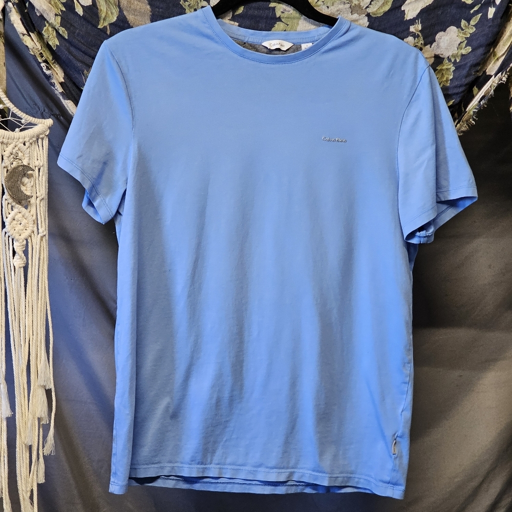 4/$20 Calvin Klein | Pima Cotton Light Blue Basic Tee size Small